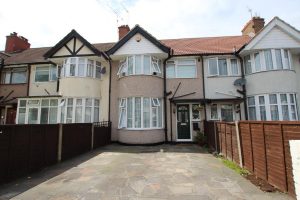 Malvern Gardens, Kenton, HA3 9PQ