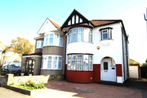 Larkfield Avenue, Kenton, HA3 8NF